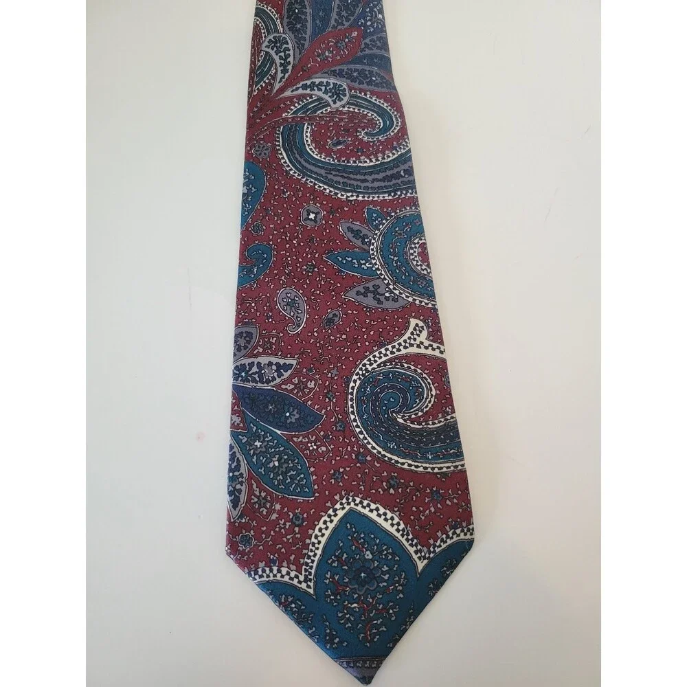 Wembley Men's Silk‎ Tie Burgundy Blue Paisley Pattern Classic Style